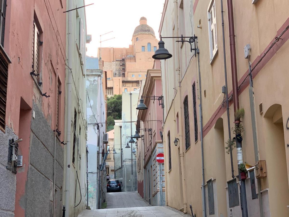 La Casa Di Ale Nel Centro Storico Di Cagliari 아파트 외부 사진